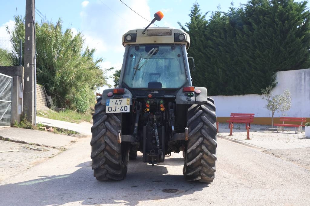 Deutz-Fahr 420F Tractoren