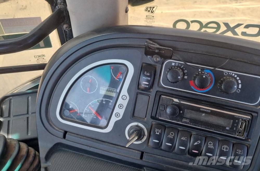 JCB 3 CX ECO Ekskavatori-iekrāvēji