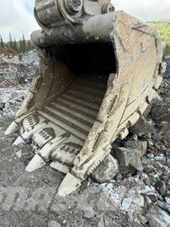 CAT 395 Crawler excavators