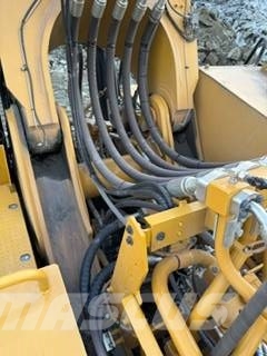 CAT 395 Crawler excavators