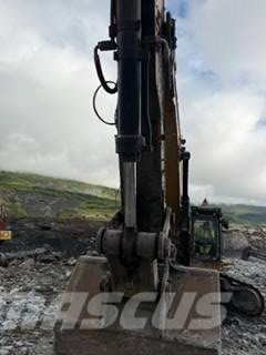 CAT 395 Crawler excavators