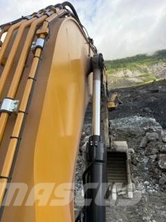 CAT 395 Crawler excavators