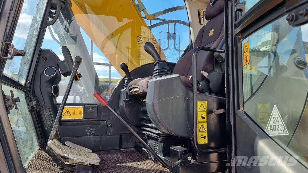 JCB JS220 Plus Excavadoras sobre orugas