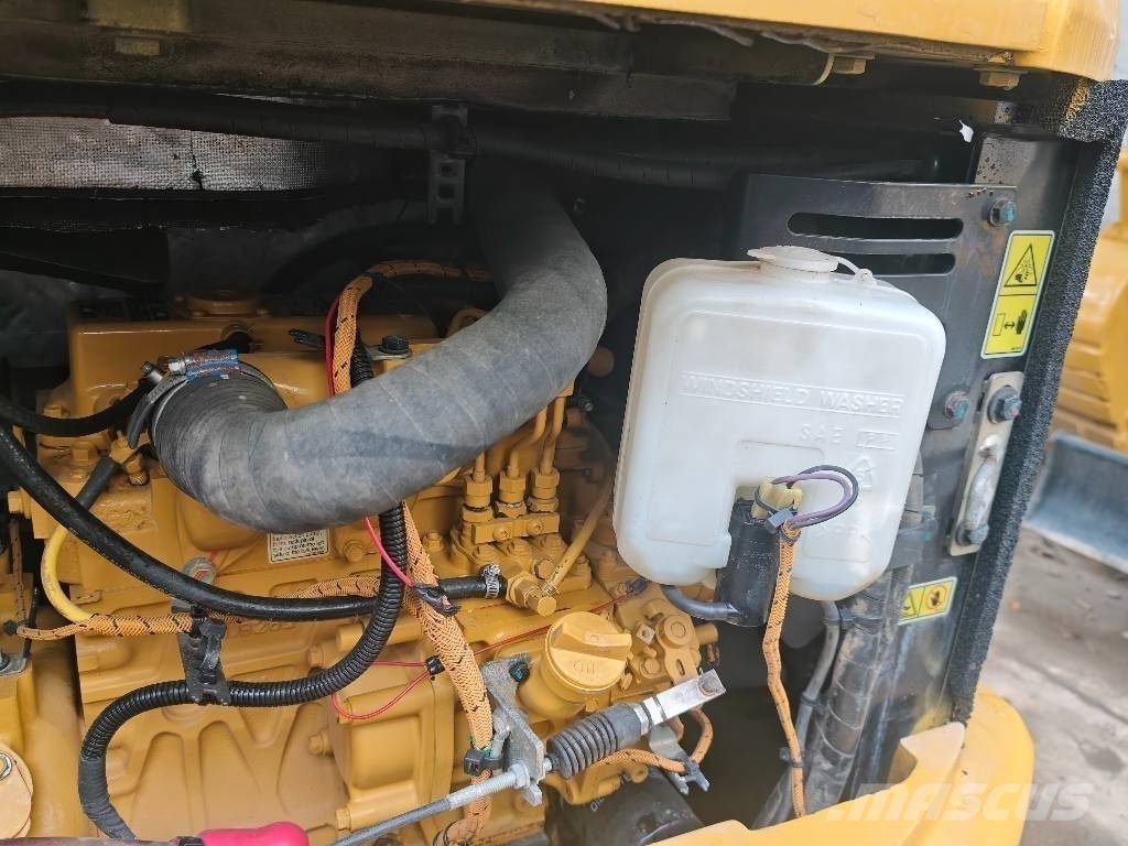 CAT 303.5E Mini bagri <7t
