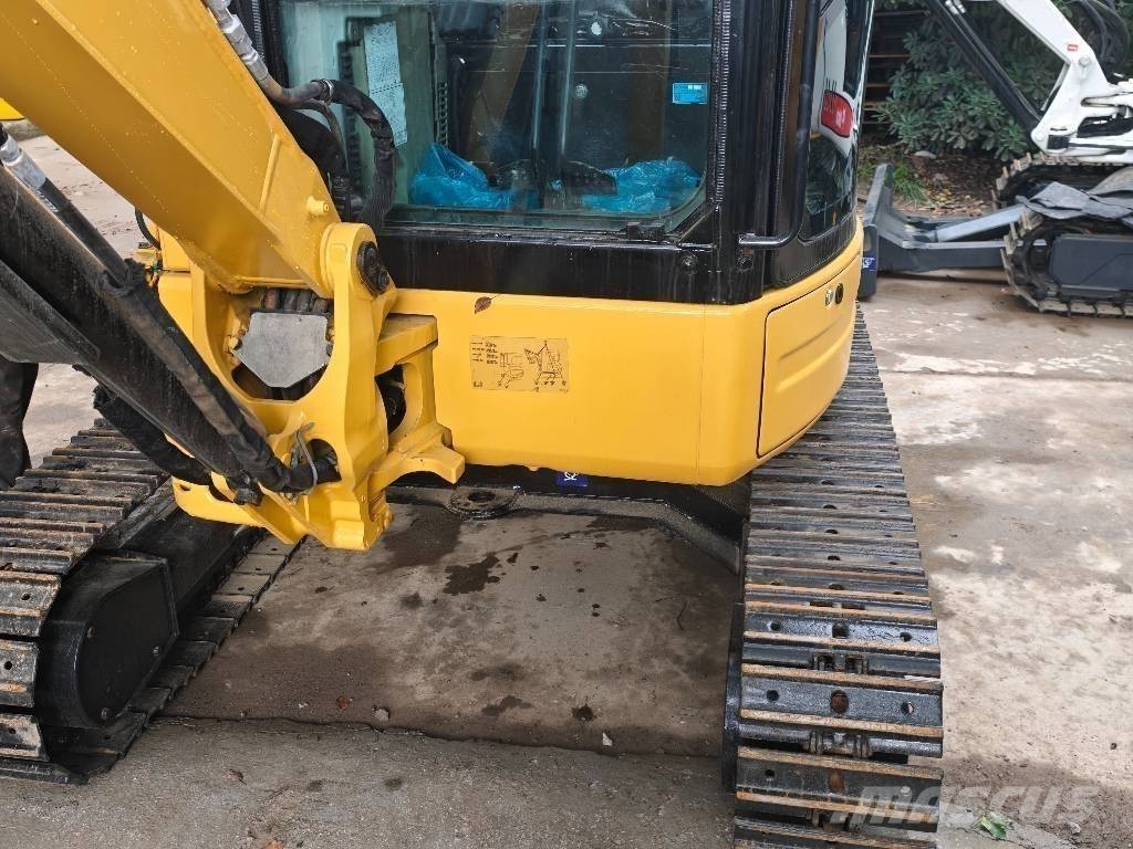 CAT 303.5E Mini bagri <7t