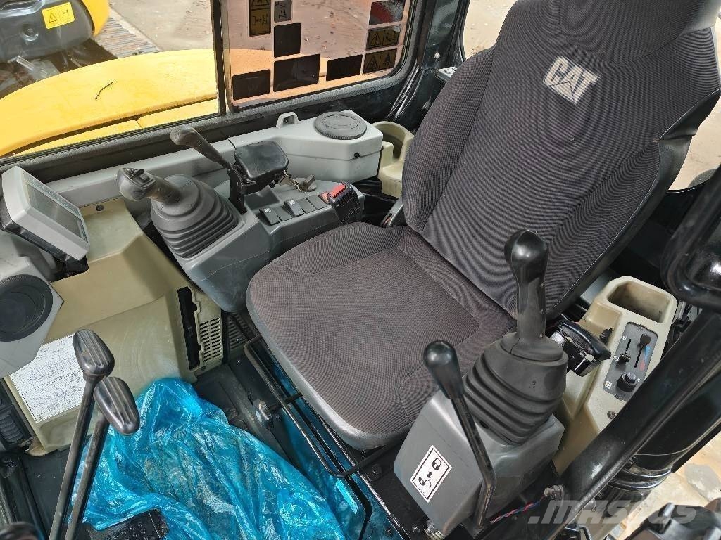 CAT 303.5E Mini bagri <7t