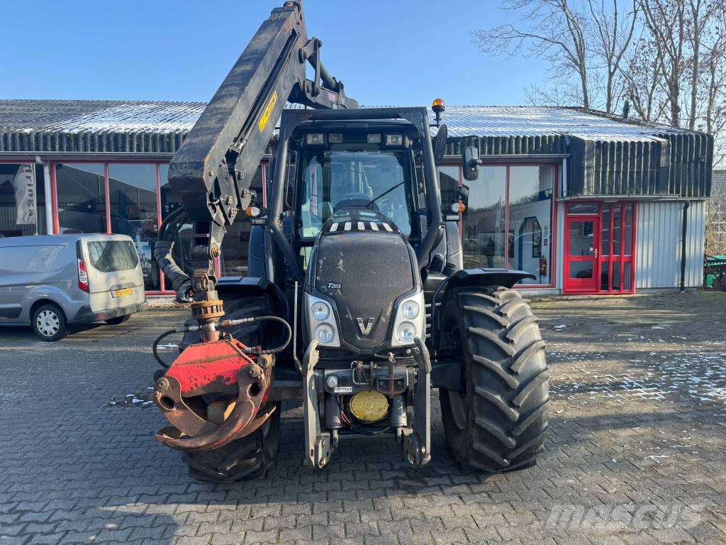 Valtra T 203 Direct 拖拉机/农用车