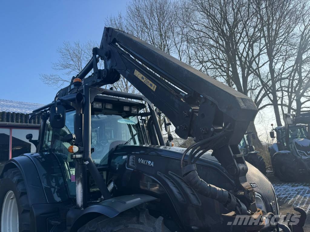Valtra T 203 Direct 拖拉机/农用车