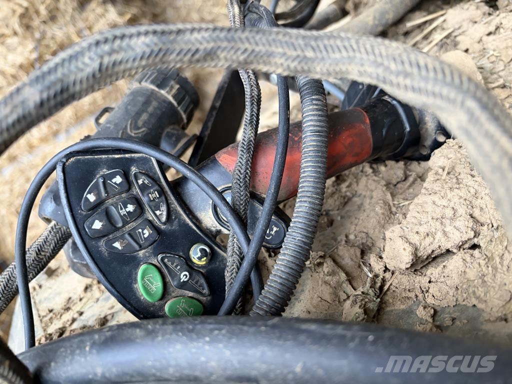 Fendt Rogator 344 견인형 분무기