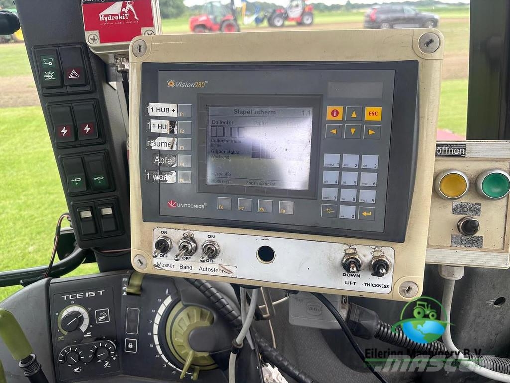  Van Vuuren TurfTick 2300 Claas Arion 410 Traktoren