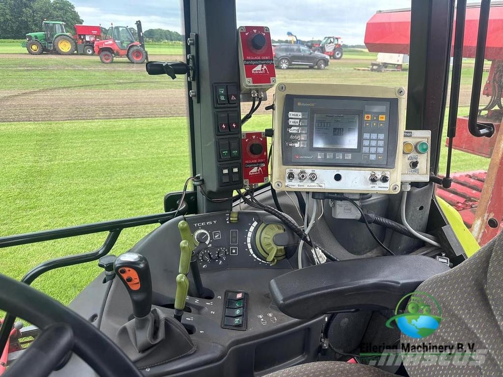  Van Vuuren TurfTick 2300 Claas Arion 410 Traktoren