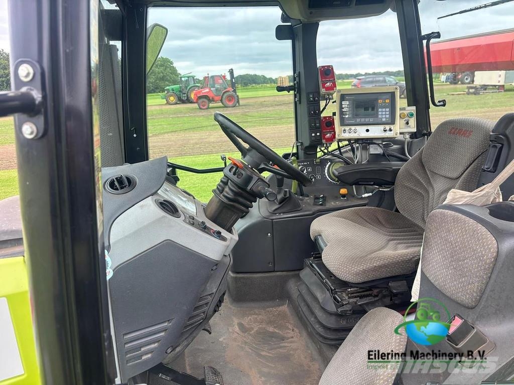  Van Vuuren TurfTick 2300 Claas Arion 410 Traktoren