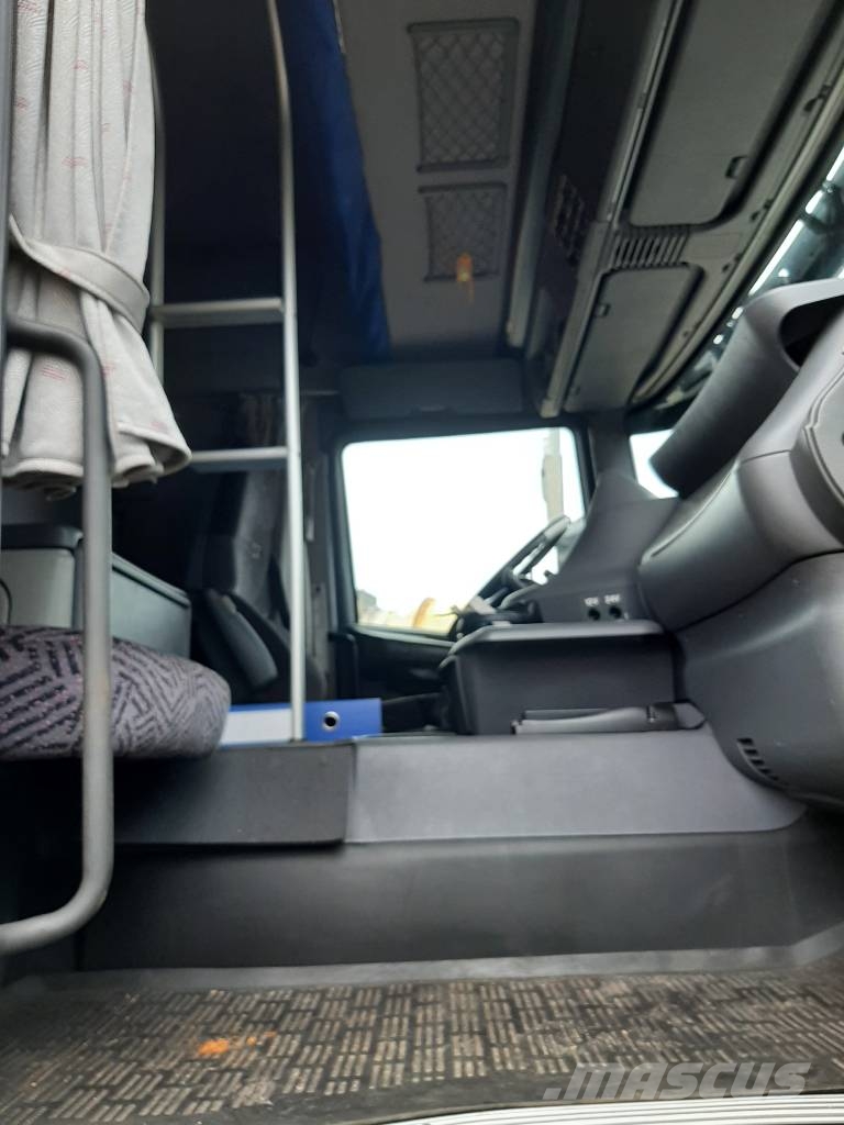 Scania R 124 Camiones grúa