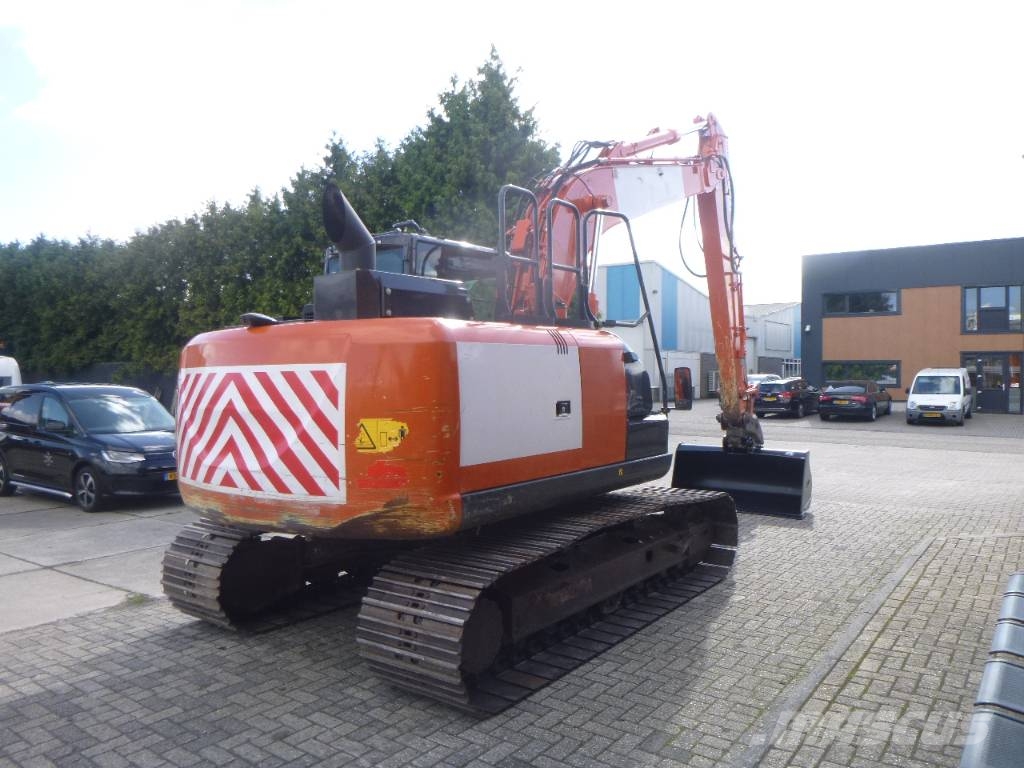Hitachi ZX 130 LC N-6 履带挖掘机