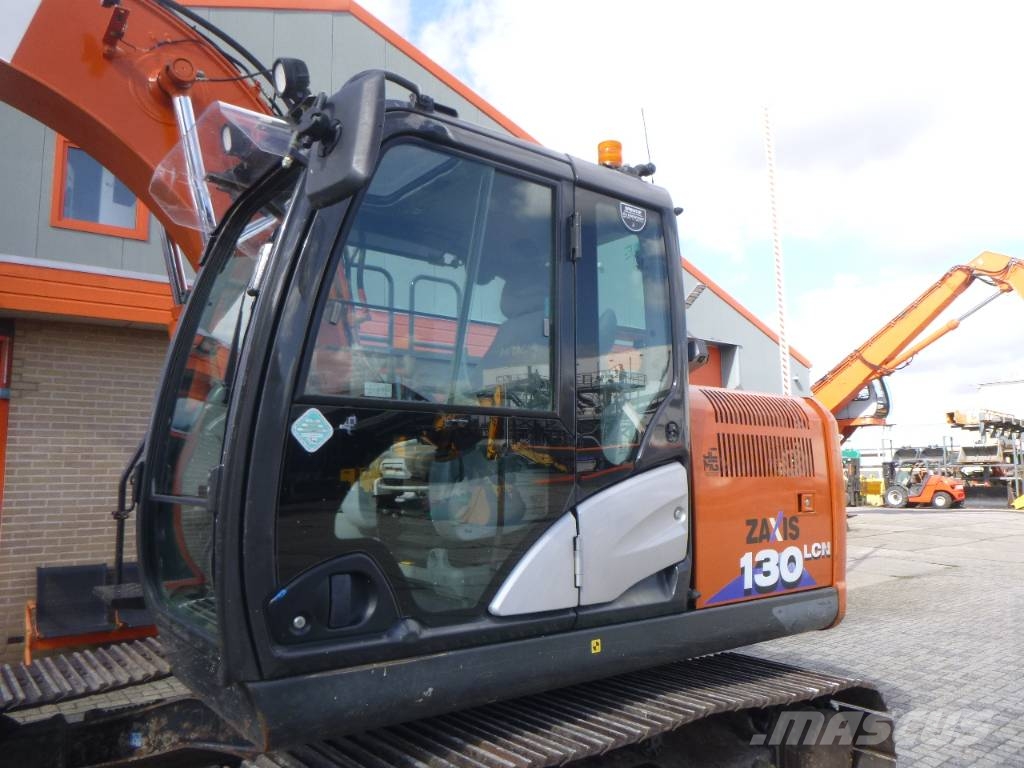 Hitachi ZX 130 LC N-6 履带挖掘机