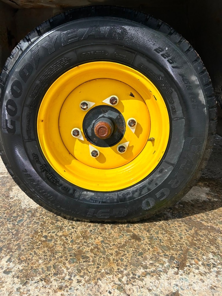Atlas Copco XAHS 426 CD Συμπιεστές