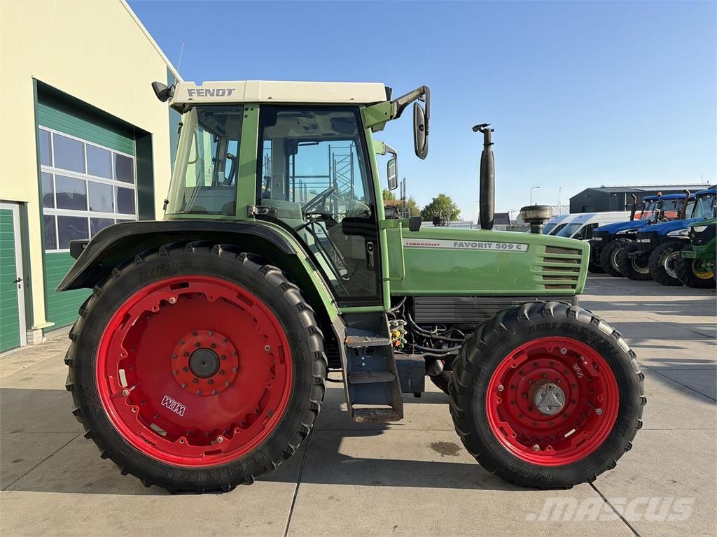 Fendt Favorit 509c トラクター