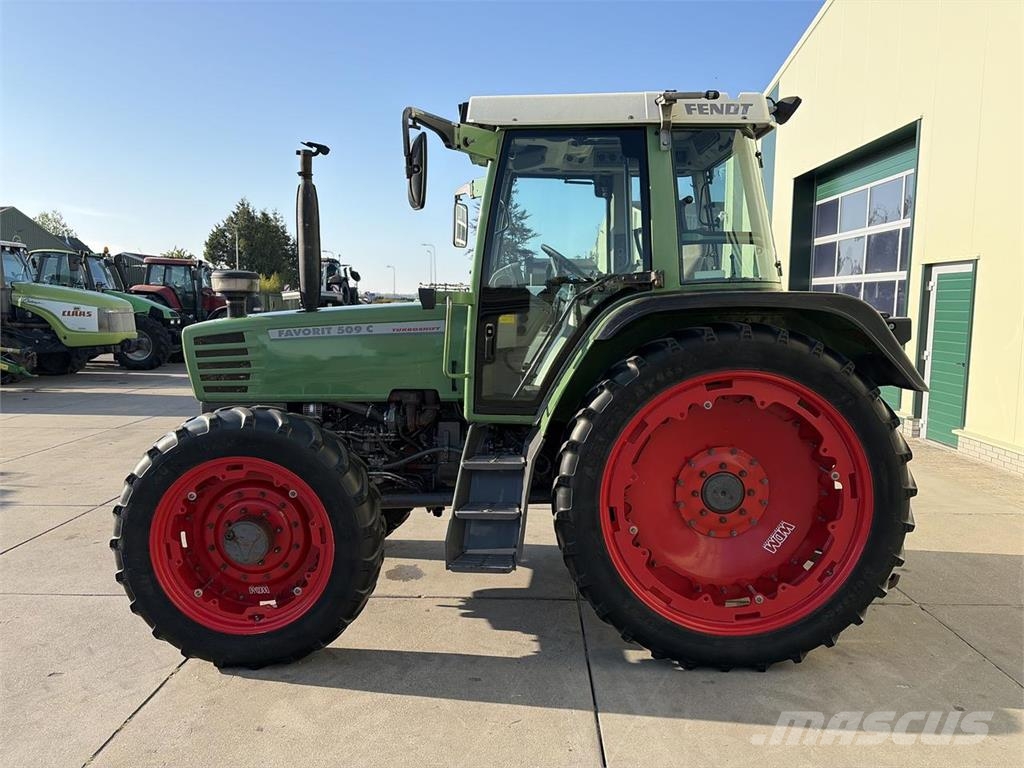 Fendt Favorit 509c トラクター