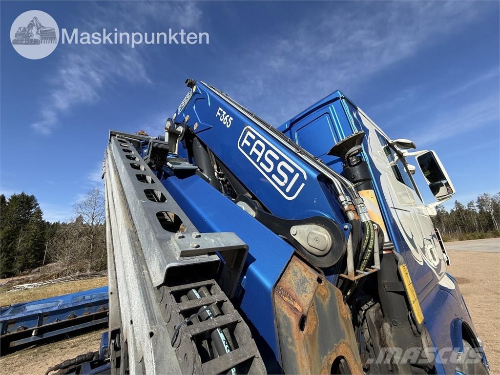 MAN TGX 35.480 8X4-4 BL Camiones grúa