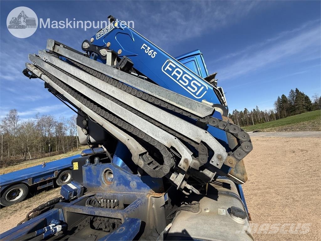 MAN TGX 35.480 8X4-4 BL Camiones grúa