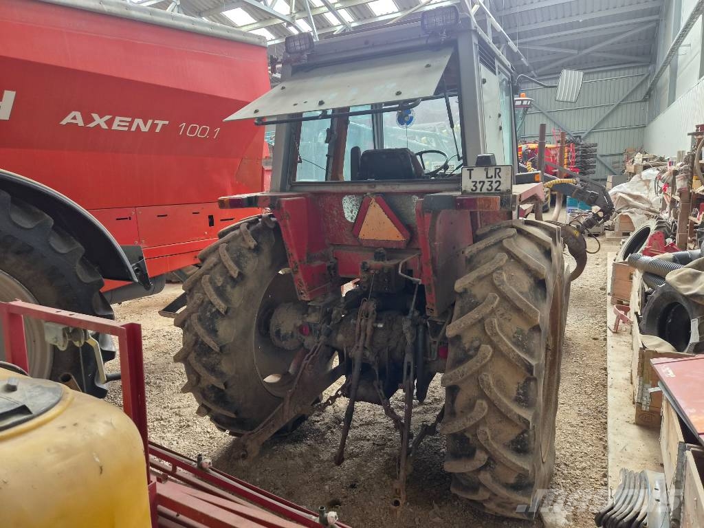 Massey Ferguson 699 Tratores