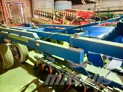 Souchu Pinet Pinet Kiekkomultaimet ja lautasäkeet