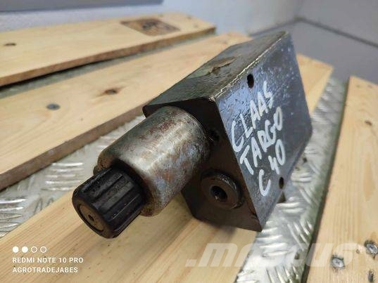 CLAAS Targo C40 hydraulic block 油壓