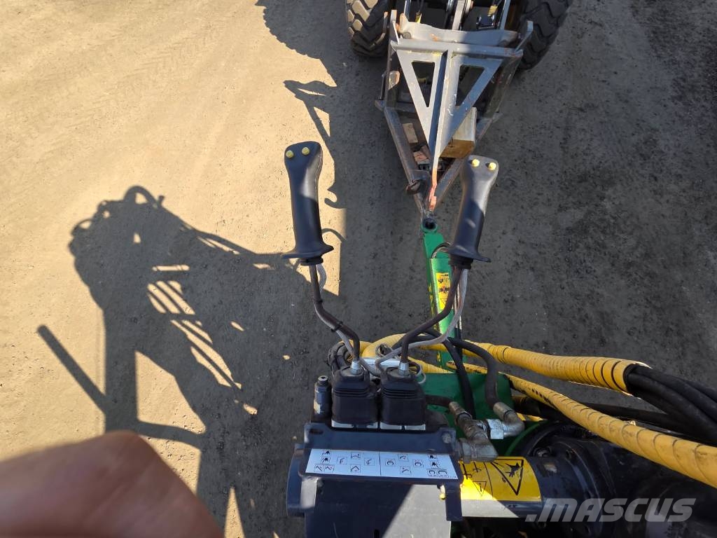 Farma T - 10 C6,3D Meža piekabes