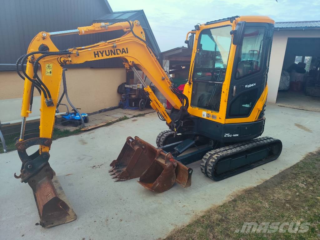 Hyundai Robex 25 Z-9 AK Minibagger < 7t