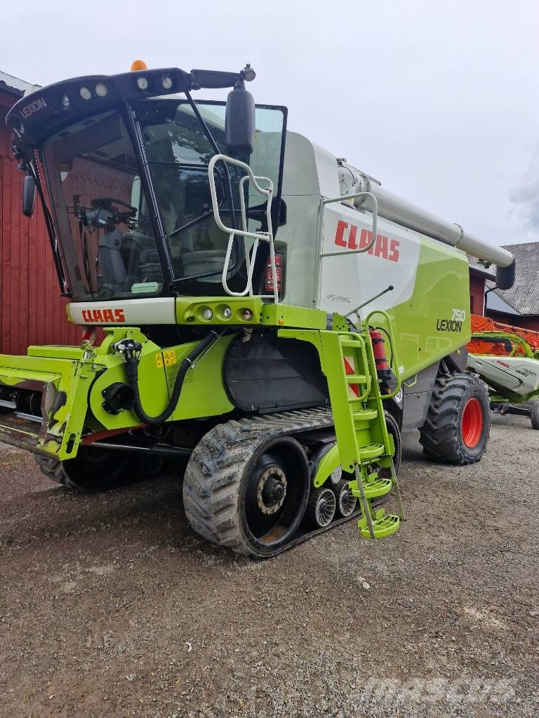 CLAAS Lexion 750 TT Kombinované zberacie stroje