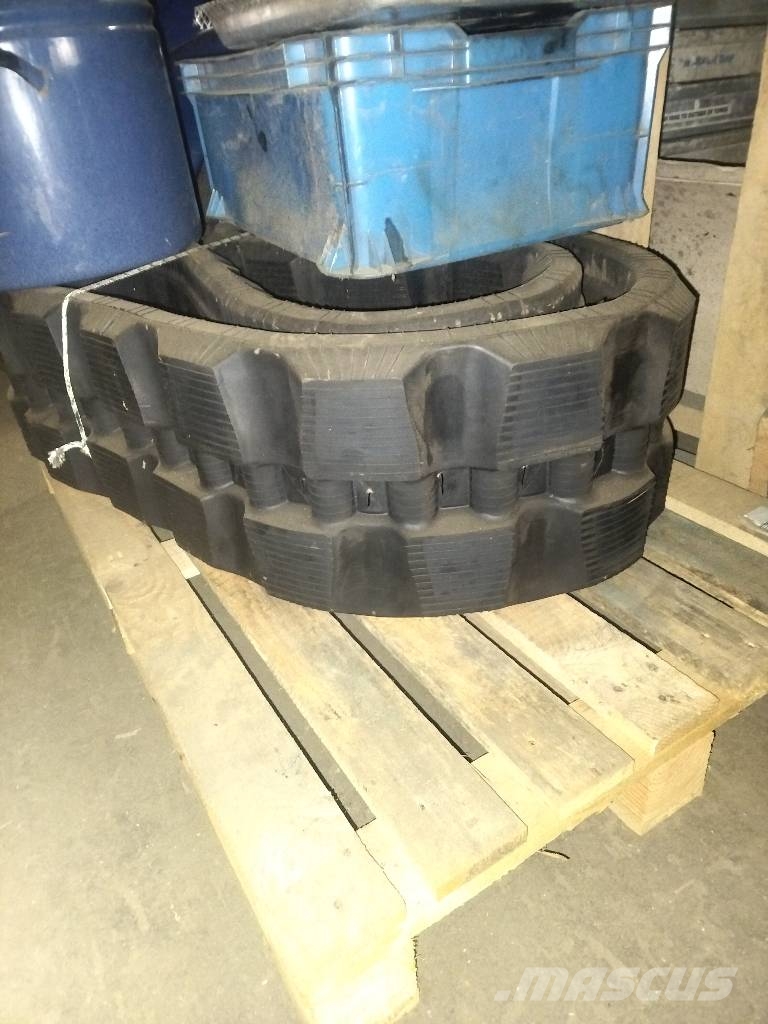 JCB 180 T Larvebåndslæssere