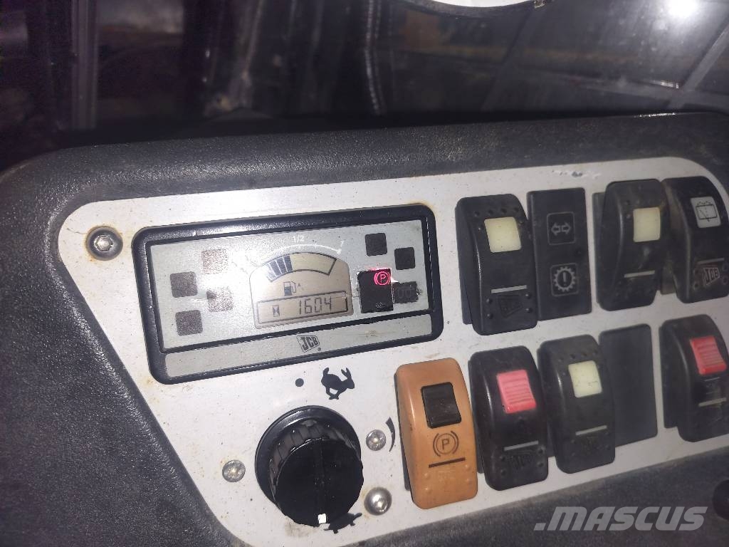 JCB 180 T Larvebåndslæssere