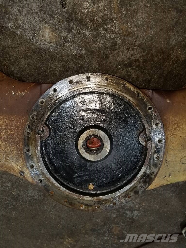 Valmet 820 BLACK CAB BOGIE CASING Transmission