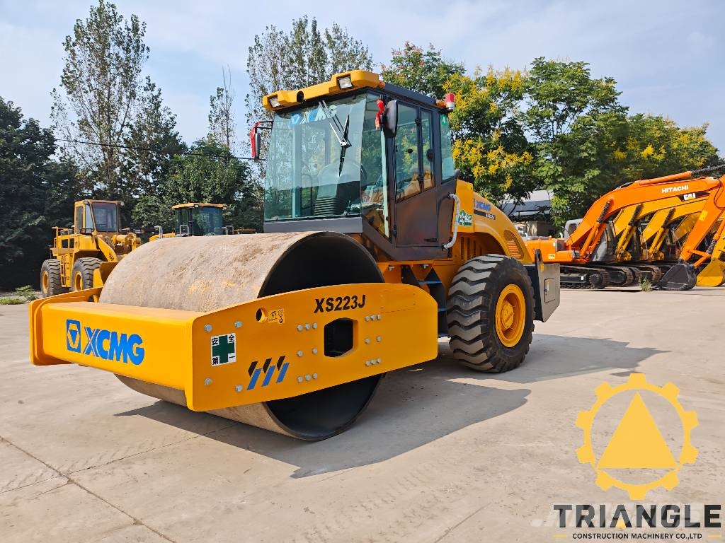XCMG XS 223 J Walzenzüge