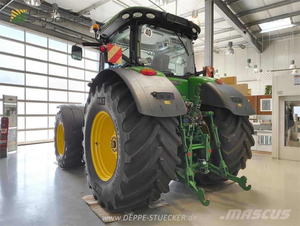 John Deere 8345R Farm machinery