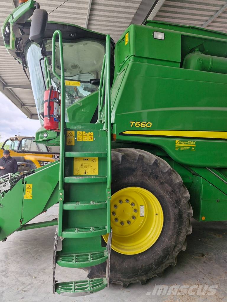 John Deere T 660 Skurtreskere
