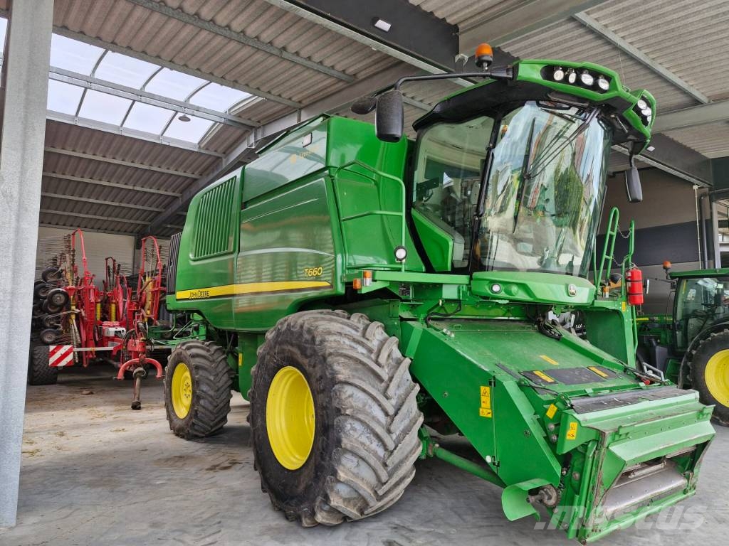 John Deere T 660 Skurtreskere