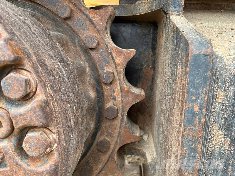 Komatsu PC 210 LC-11 Εκσκαφείς με ερπύστριες