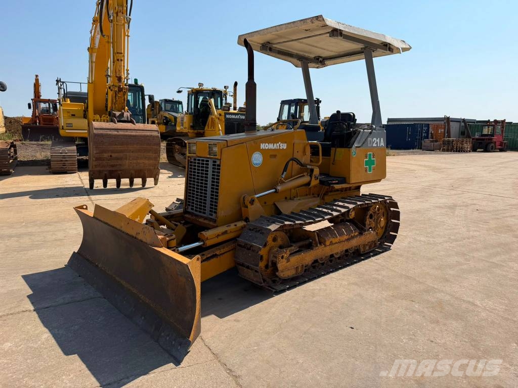 Komatsu D 21 A-7 Crawler dozers