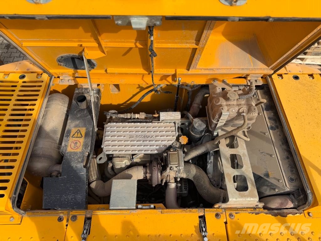 JCB 210X Kāpurķēžu ekskavatori