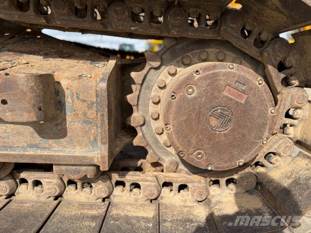 JCB 210X Kāpurķēžu ekskavatori