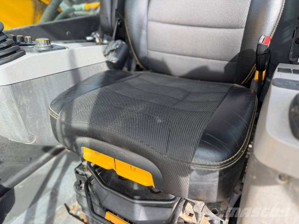 JCB 210X Kāpurķēžu ekskavatori