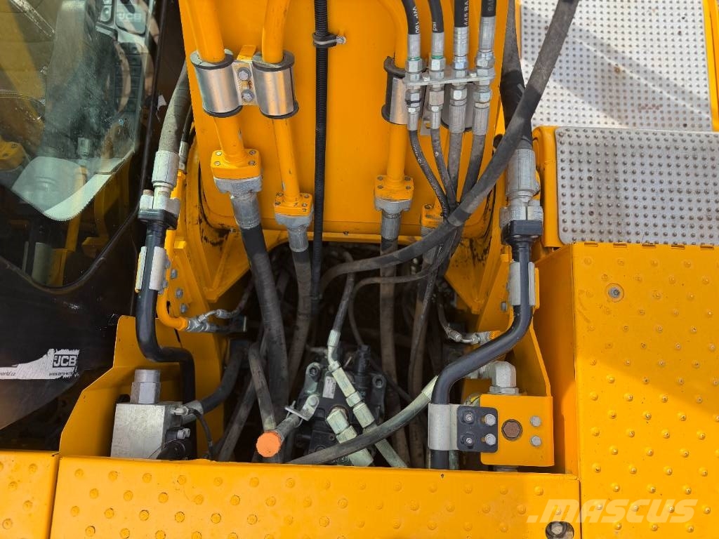 JCB 210X Kāpurķēžu ekskavatori