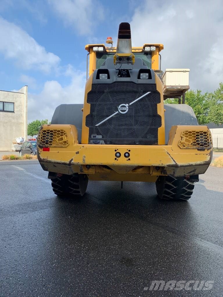 Volvo L 90 H Incarcator pe pneuri