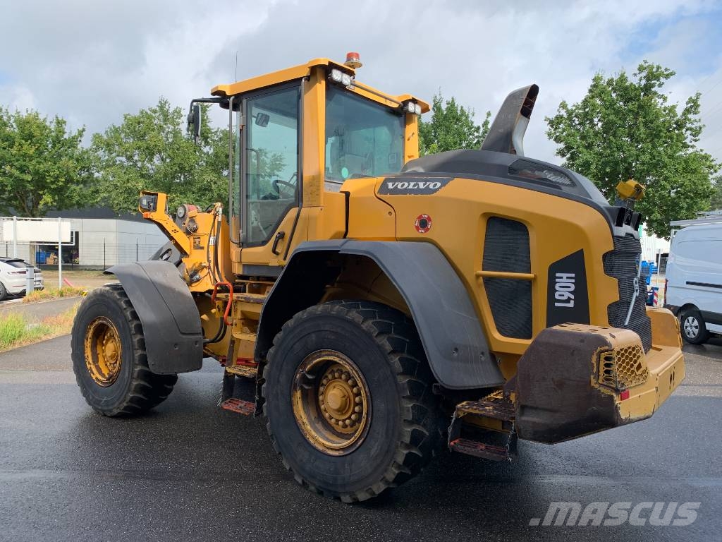 Volvo L 90 H Incarcator pe pneuri