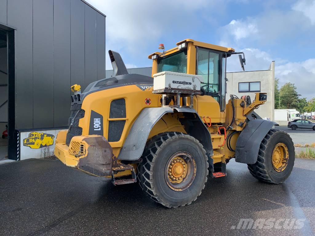 Volvo L 90 H Incarcator pe pneuri