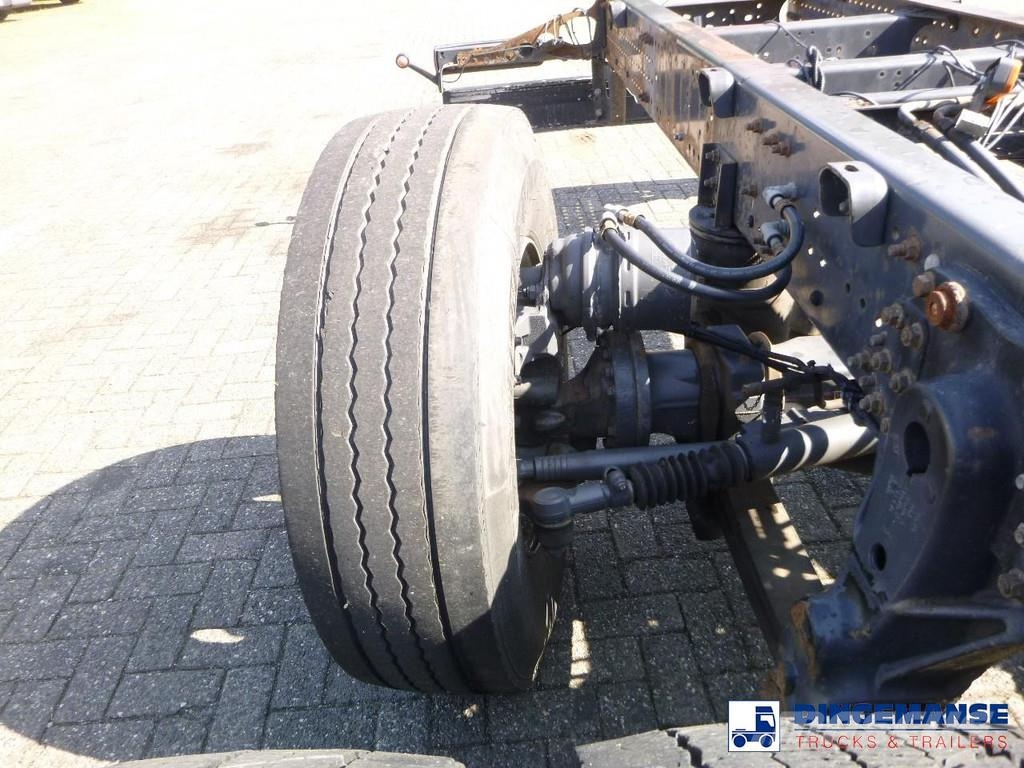 Renault Premium Lander 370 6x2 chassis + ADR Raamautod