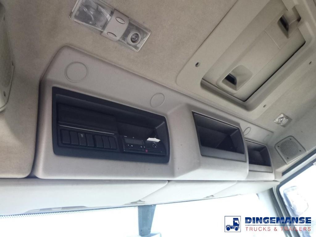 Renault Premium Lander 370 6x2 chassis + ADR Raamautod