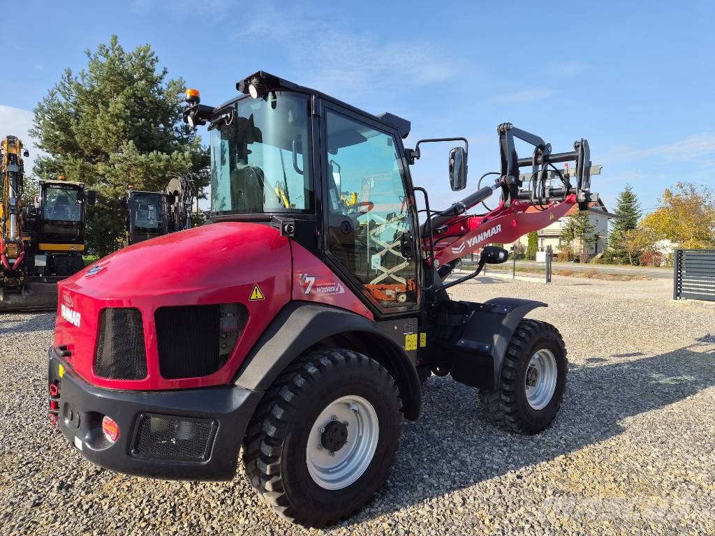 Yanmar V 7 Læssemaskiner på hjul