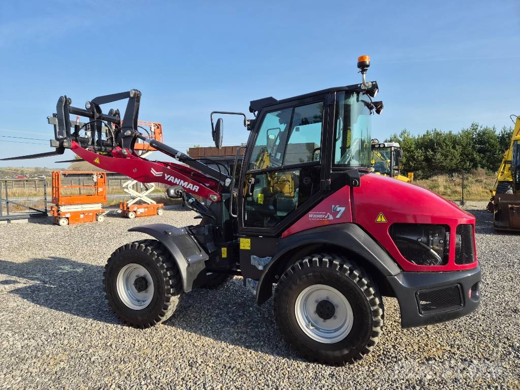 Yanmar V 7 Læssemaskiner på hjul